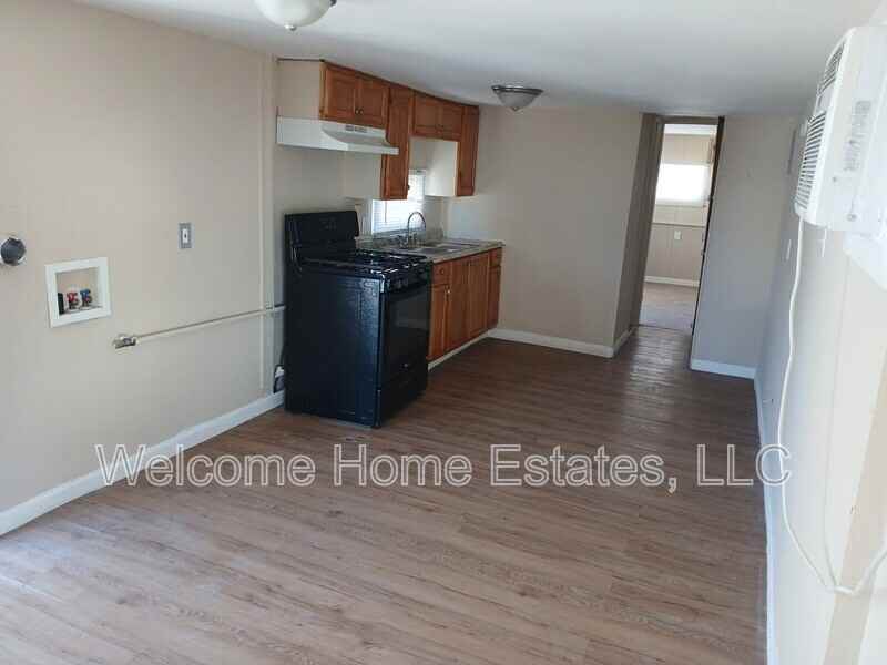 110 E Prince Rd #1UNITAVAIL - Photo 3 of 9