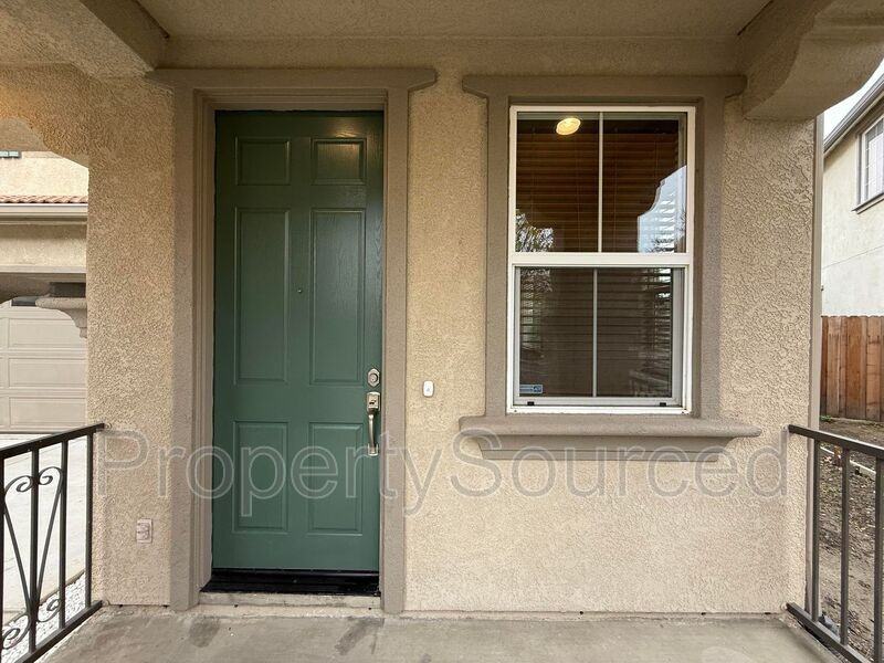 17340 Ferndale St - Photo 4 of 46