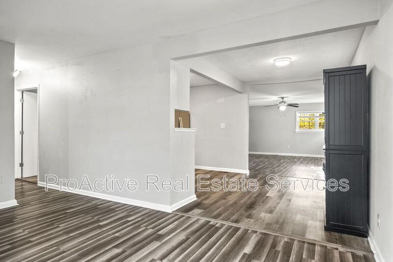 811 Powhatan Pkwy - Photo 5 of 21