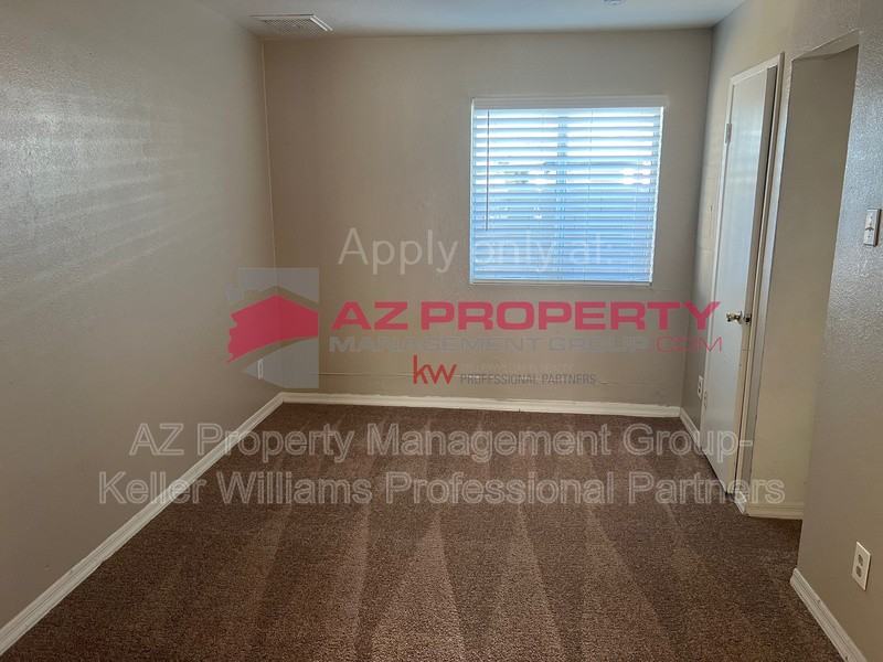 6738 N 55th Ave #4 - Photo 2 of 4