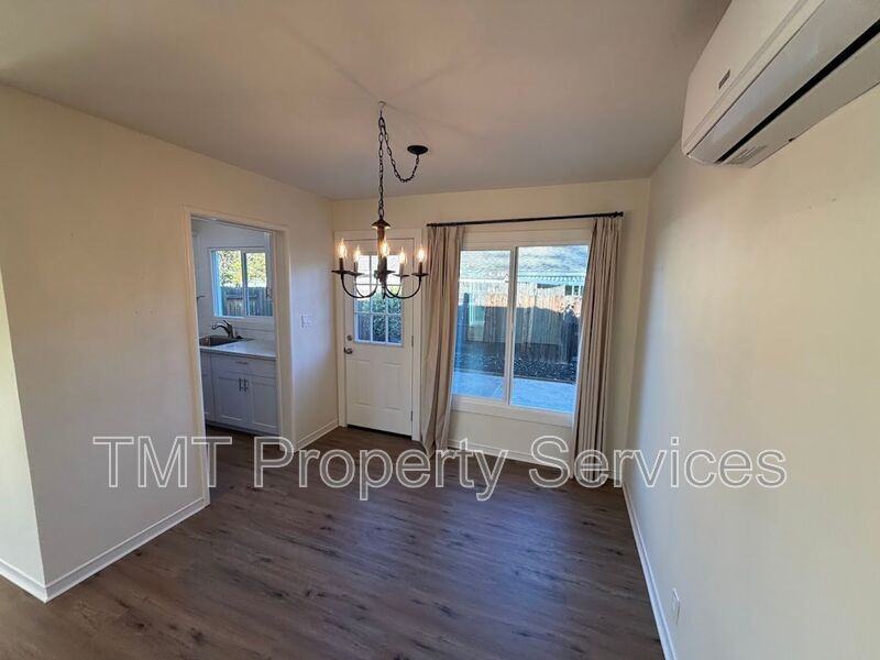 2344 Park Estates Dr - Photo 6 of 15