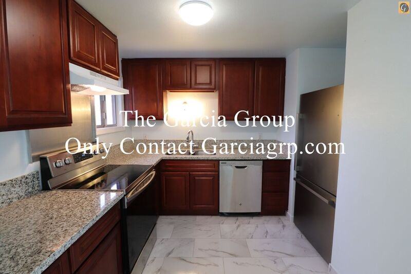 4505 Ne Emerson St - Photo 3 of 47