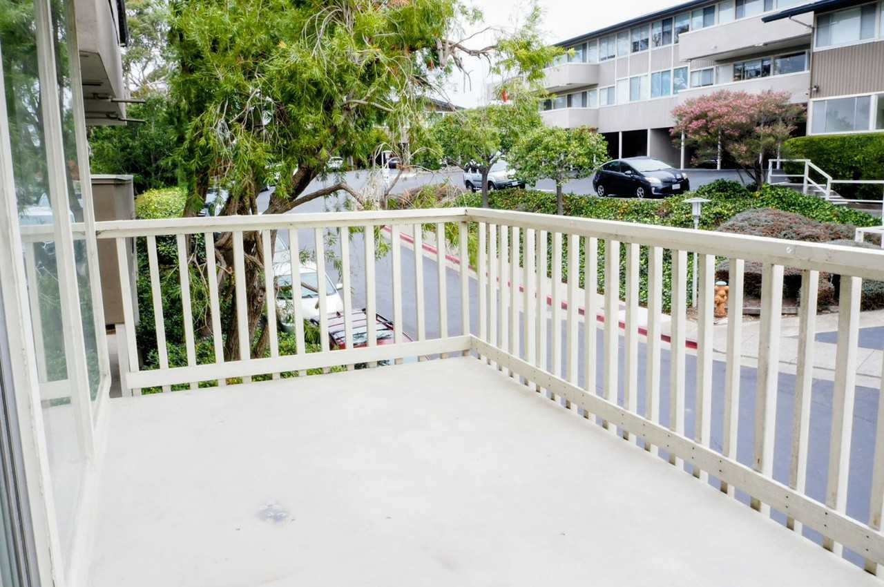 32 Andrew Dr #124 - Photo 7 of 29