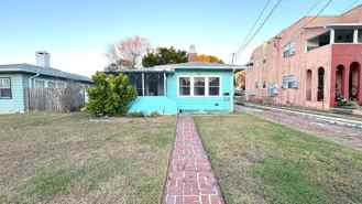 428 North Oleander Avenue - Photo 1 of 1