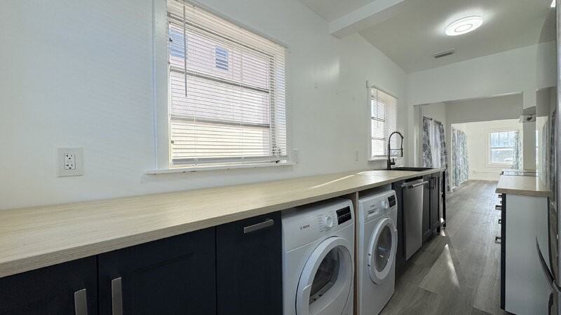 428 N Oleander Ave - Photo 6 of 22