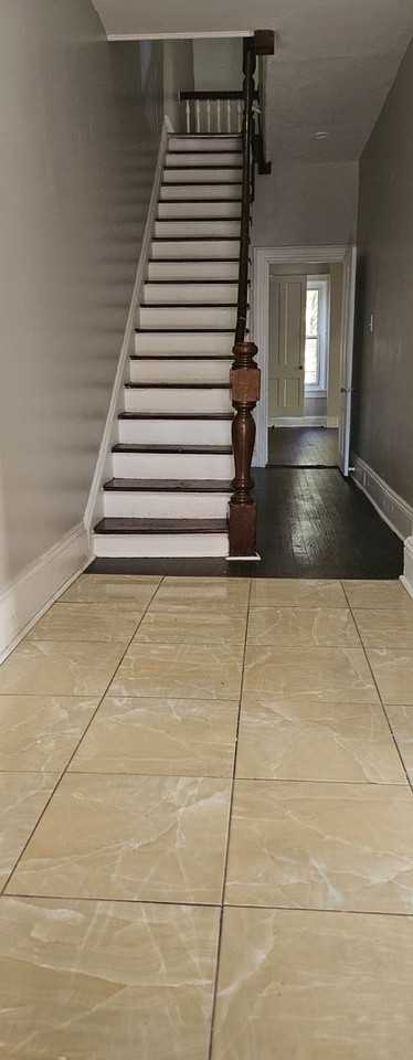 613 Brunswick Ave - Photo 6 of 25