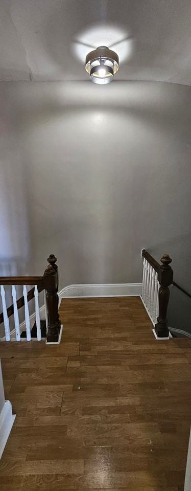 613 Brunswick Ave - Photo 7 of 25