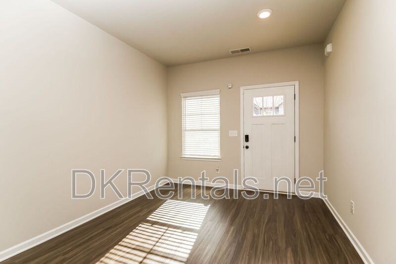 195 Skipjack Ct - Photo 2 of 15