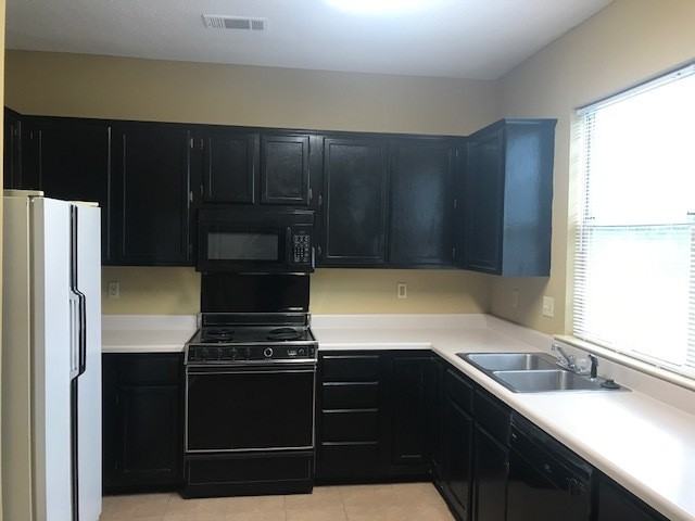 725 Walnut Woods Cove North - Photo 2 of 13