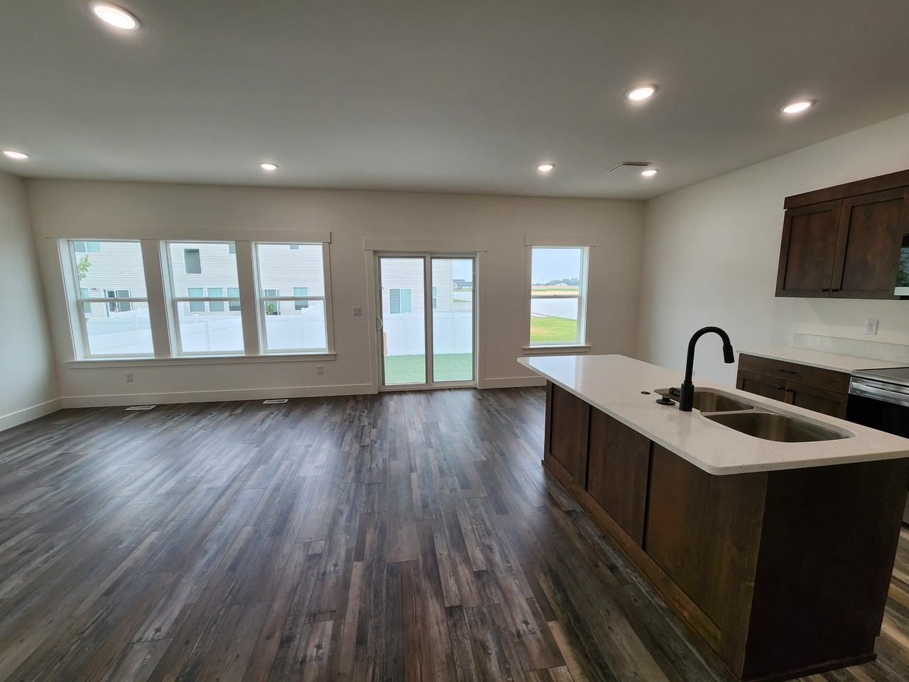 3024 Kai Ct - Photo 5 of 21