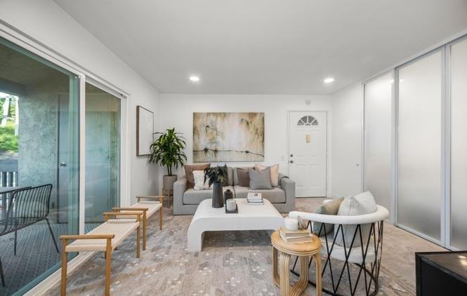 8581 Villa La Jolla Drive #P - Photo 7 of 15