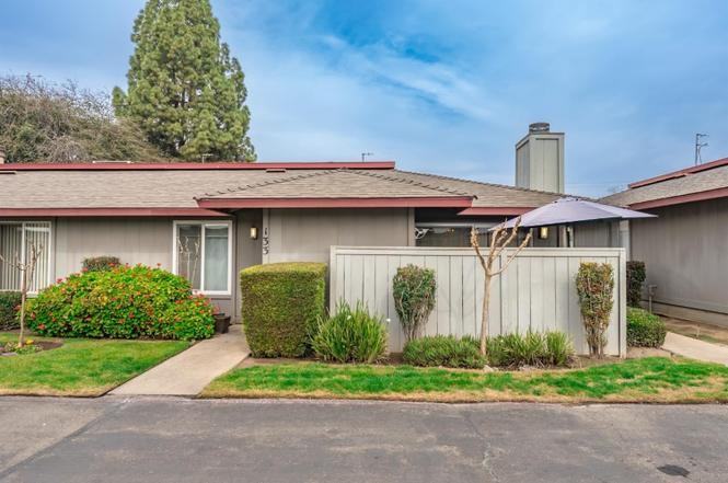 4504 North Valentine Avenue #133 - Photo 2 of 11