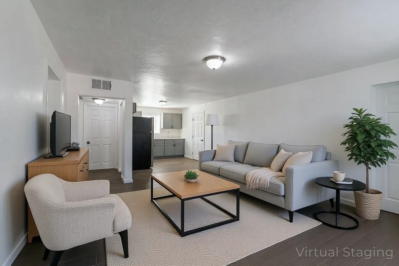 207 W Ohio St #1 - Photo 5 of 27