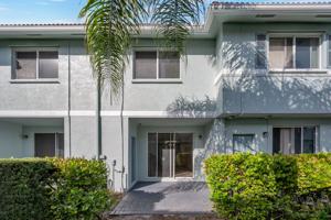 featured image of 1927 Gardenia Court