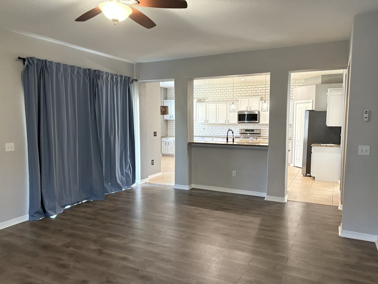 2111 Roanoke Springs Dr - Photo 4 of 22