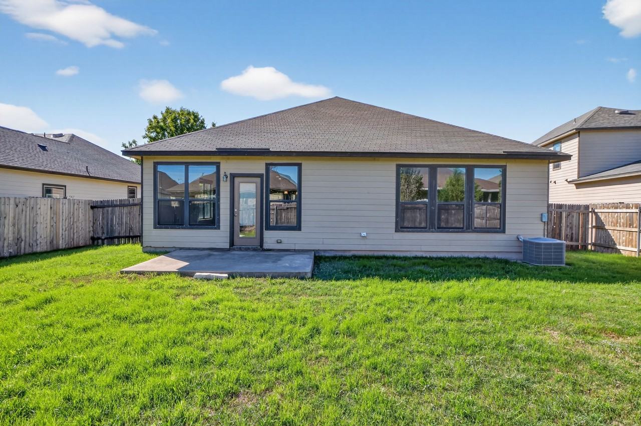 2239 Howry Drive - Photo 5 of 17