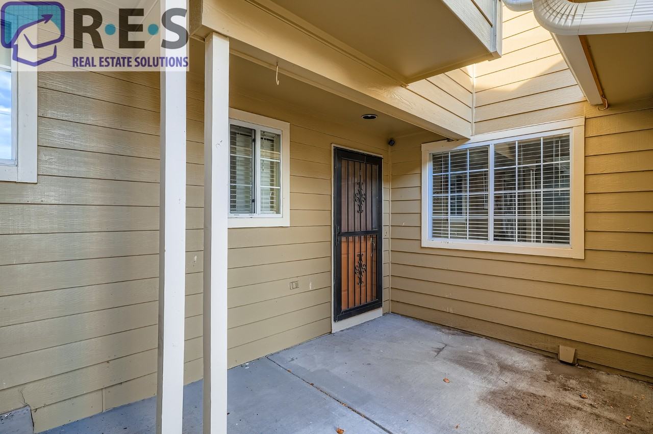 10229 West Fair Avenue #B - Photo 2 of 17