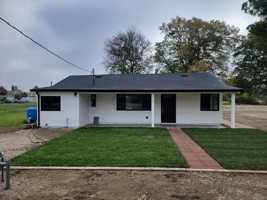 featured image of 400 West Edmundson Avenue