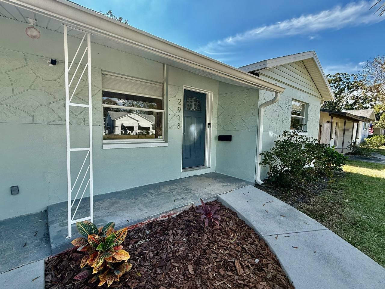 2918 10th Ave N - Photo 3 of 41