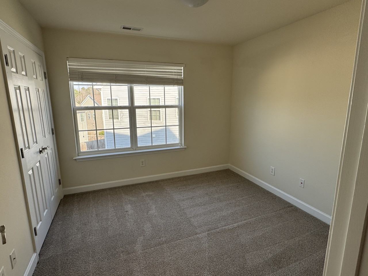 5401 Opal Falls Cir - Photo 6 of 13