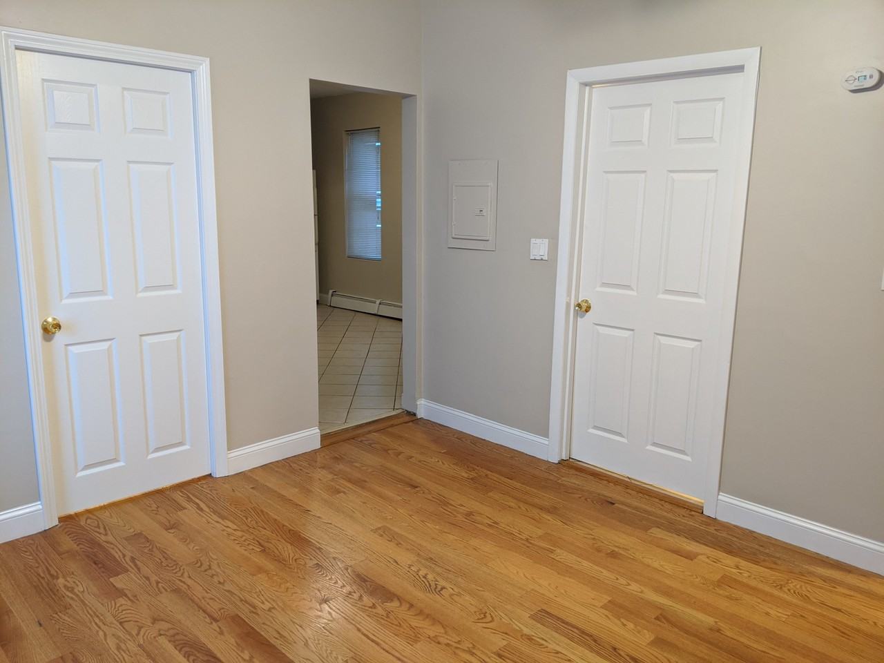 107 Library St #1 - Photo 5 of 11