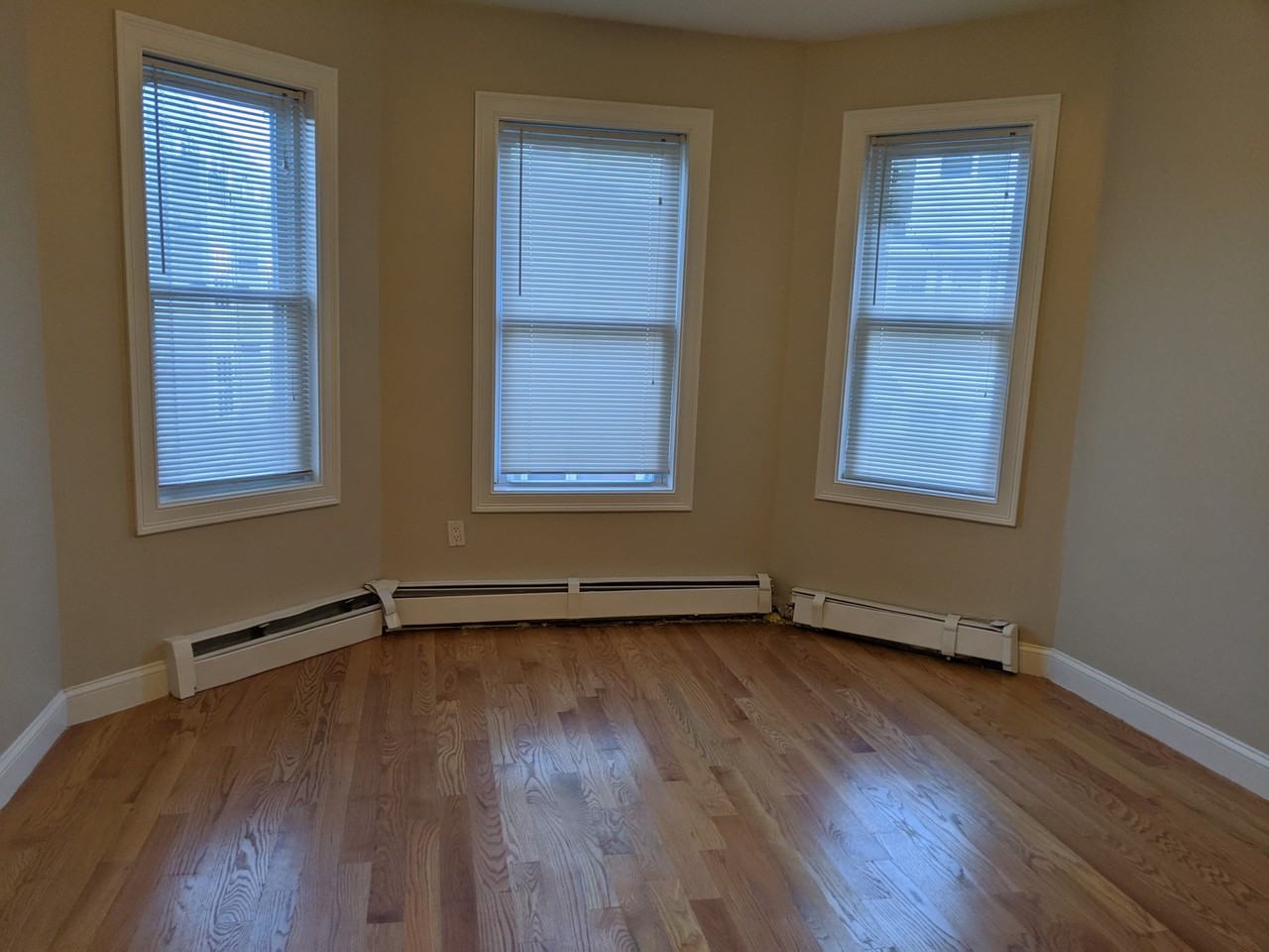 107 Library St #1 - Photo 6 of 11