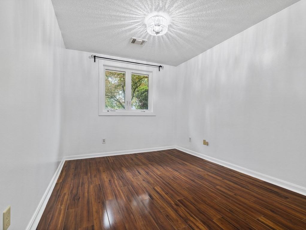 40 Cross St #2 - Photo 4 of 12