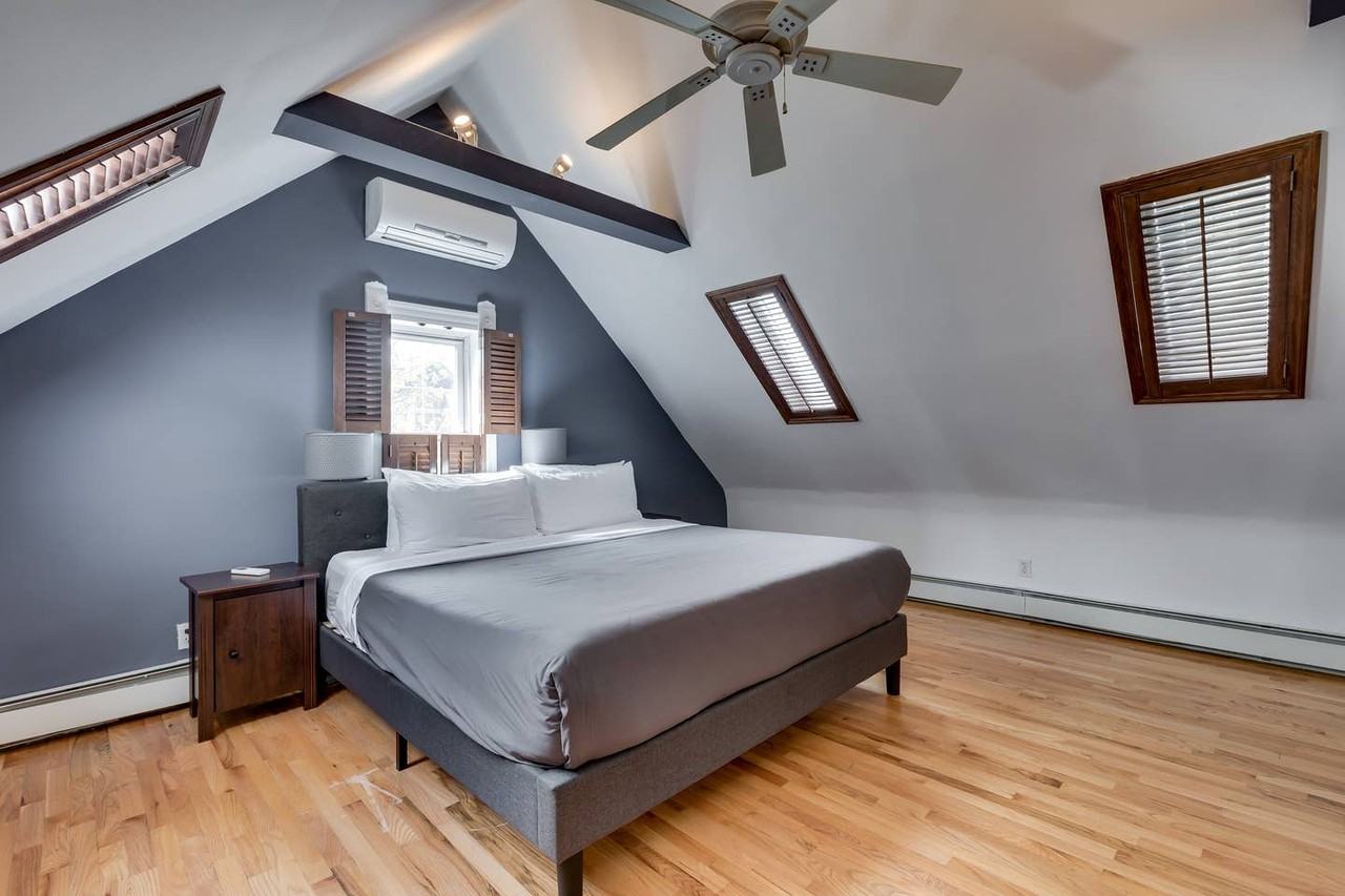 2125 N Winchester Ave #1 - Photo 5 of 10