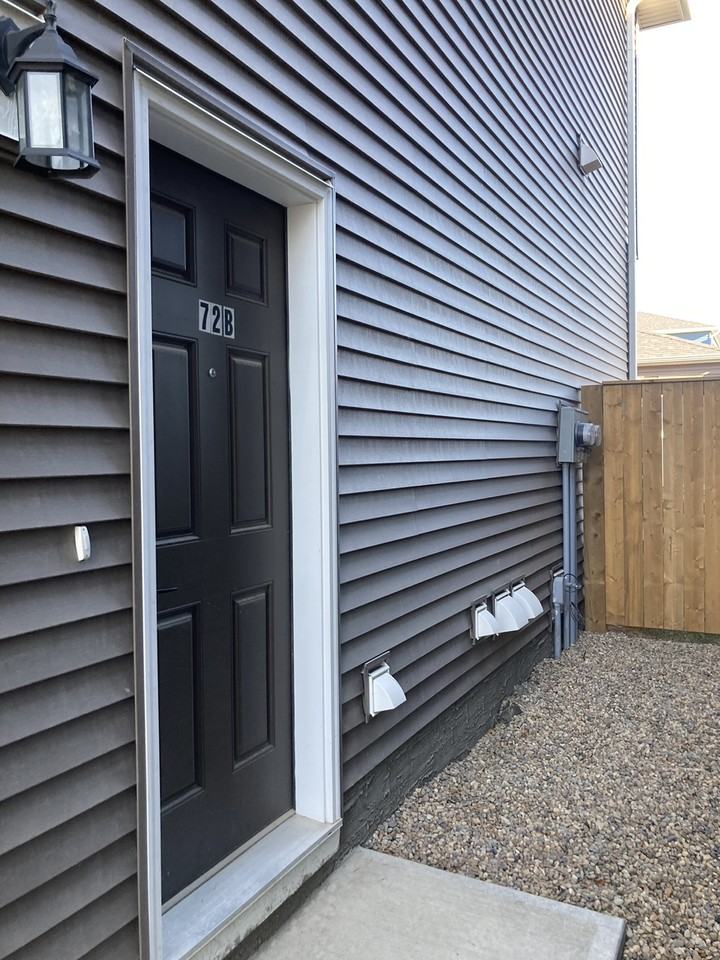 Creekstone Dr SW - Photo 3 of 20