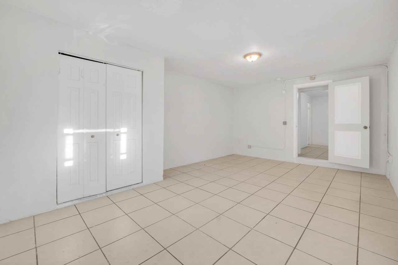 552 Fairmount Road #1 and 2 - Photo 6 of 13