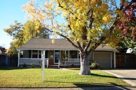 2841 Alamitos Way - Photo 2 of 13