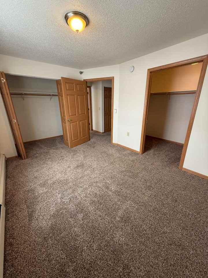 Northwoods Apartment - Photo 7 of 25