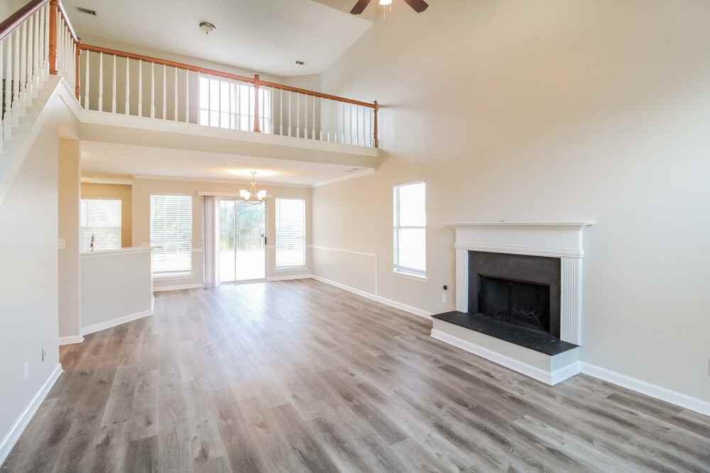 1165 Mundys Mill Rd - Photo 4 of 17