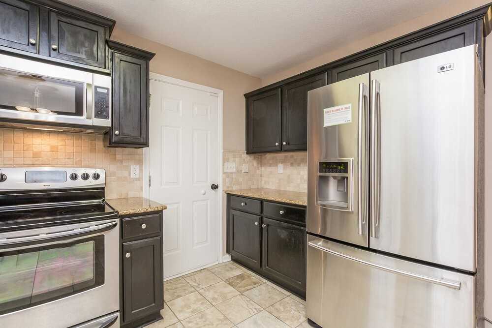 775 Riverside Walk Xing - Photo 6 of 15