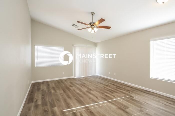 6042 Chris Craft Street - Photo 2 of 16