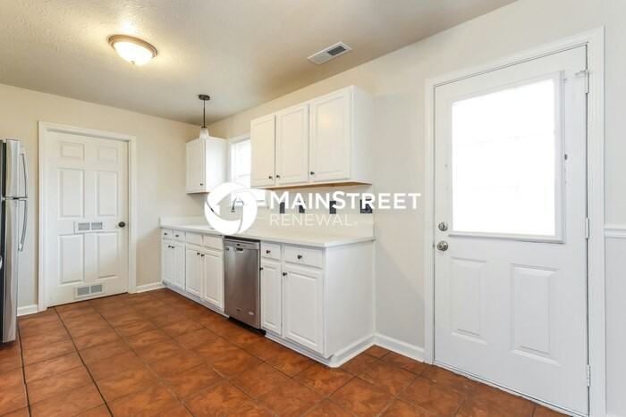 131 Shawnee Court - Photo 5 of 16