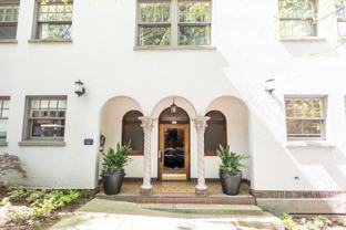 831 SW Vista Ave - Photo 1 of 1