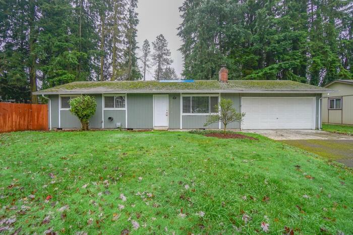 13817 Ne 35th Cir - Photo 2 of 33