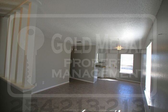 2302 Hunt Dr #B - Photo 3 of 17