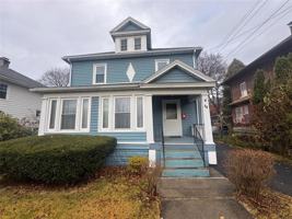 featured image of 54 Lathrop Avenue