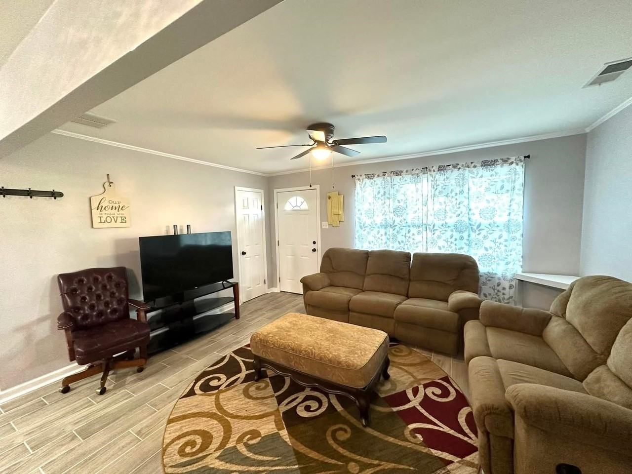 2003 Bond Ferry Rd - Photo 4 of 16