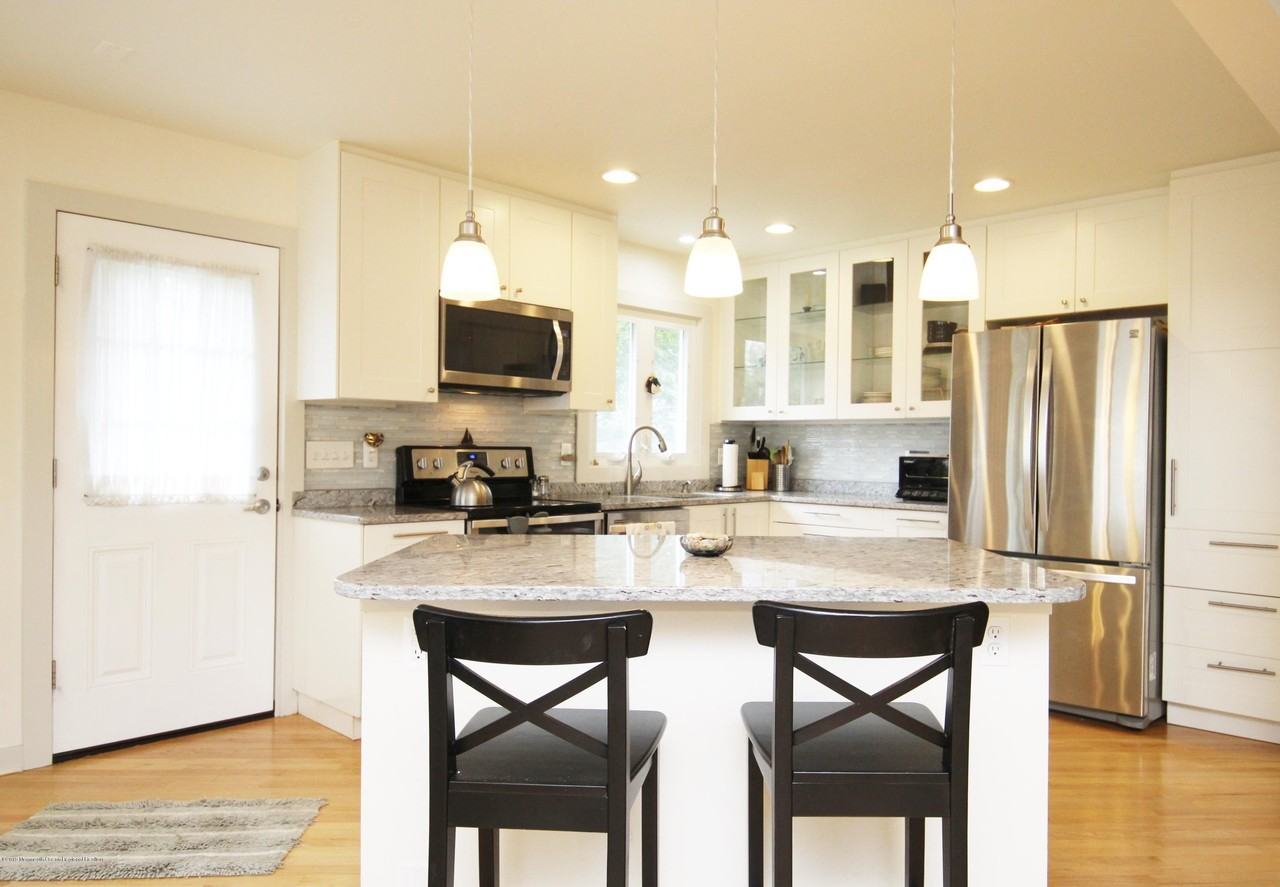 508 Crescent Pkwy - Photo 6 of 16