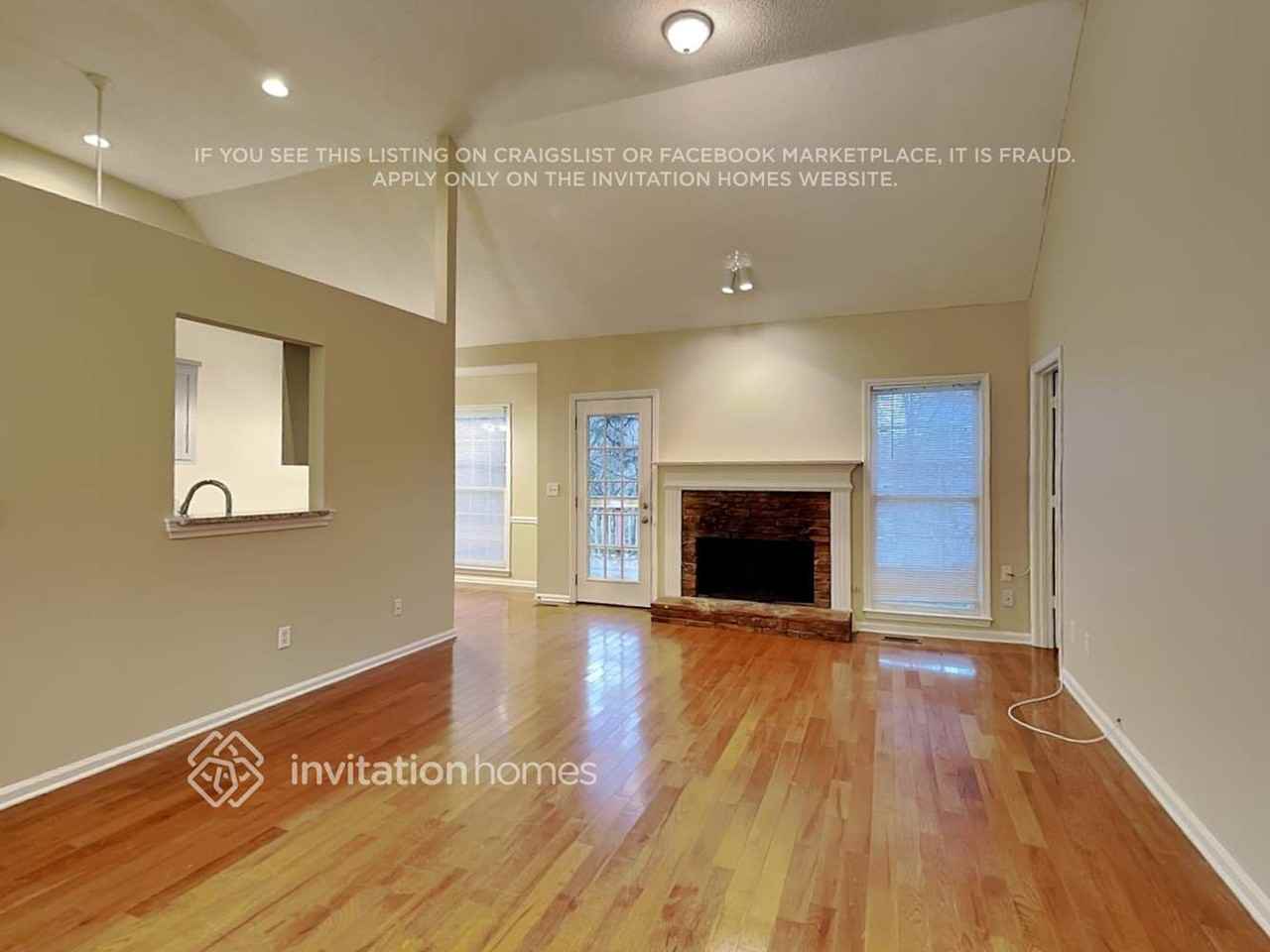 7850 Wynfield Cir - Photo 4 of 21