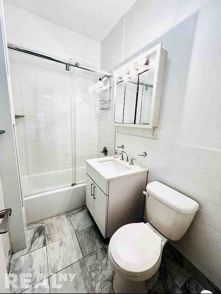 West 104th Street #8 - Photo 4 of 4