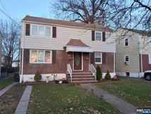 75 Macarthur Ave - Photo 1 of 1