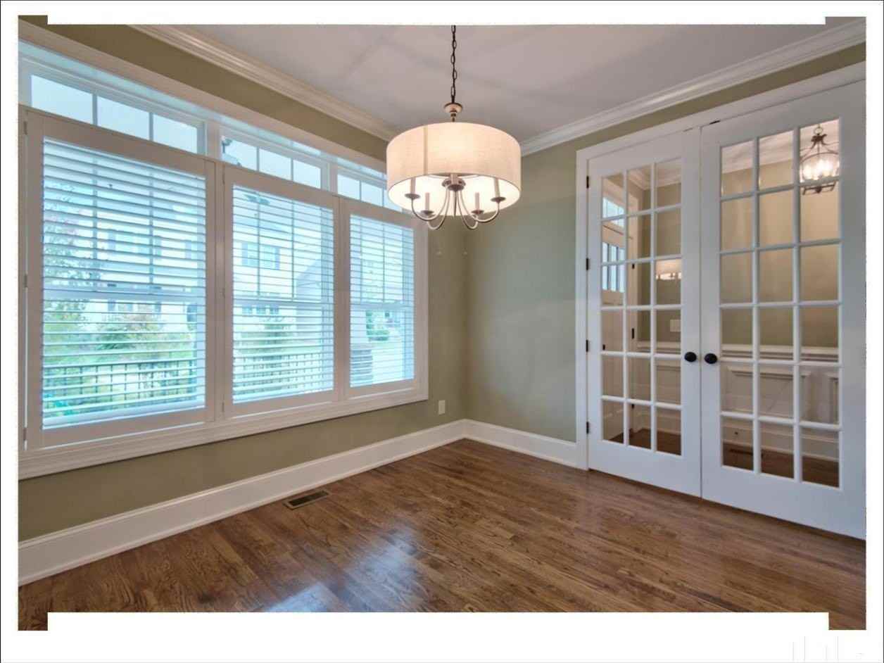 442 North Serenity Hill Circle - Photo 4 of 40