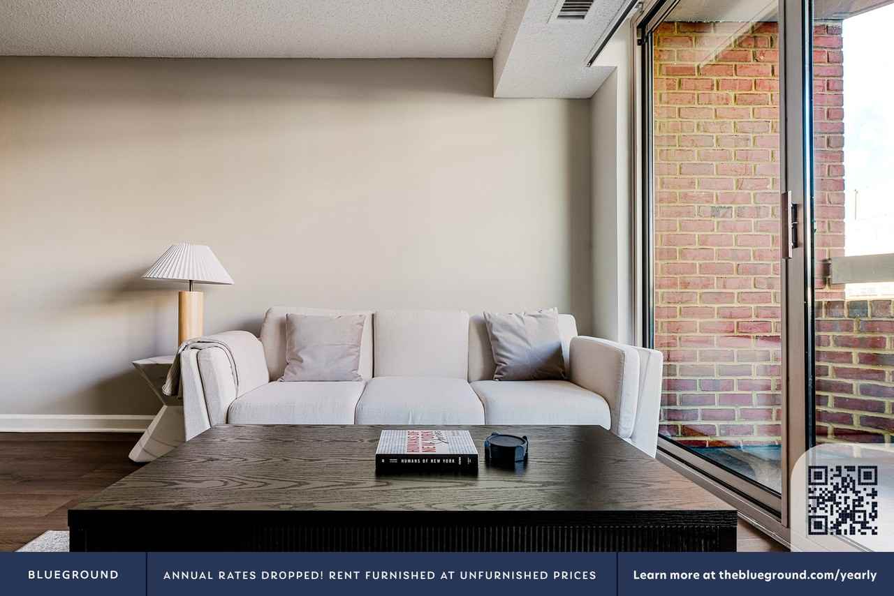 2140 L Street Northwest - Photo 3 of 33