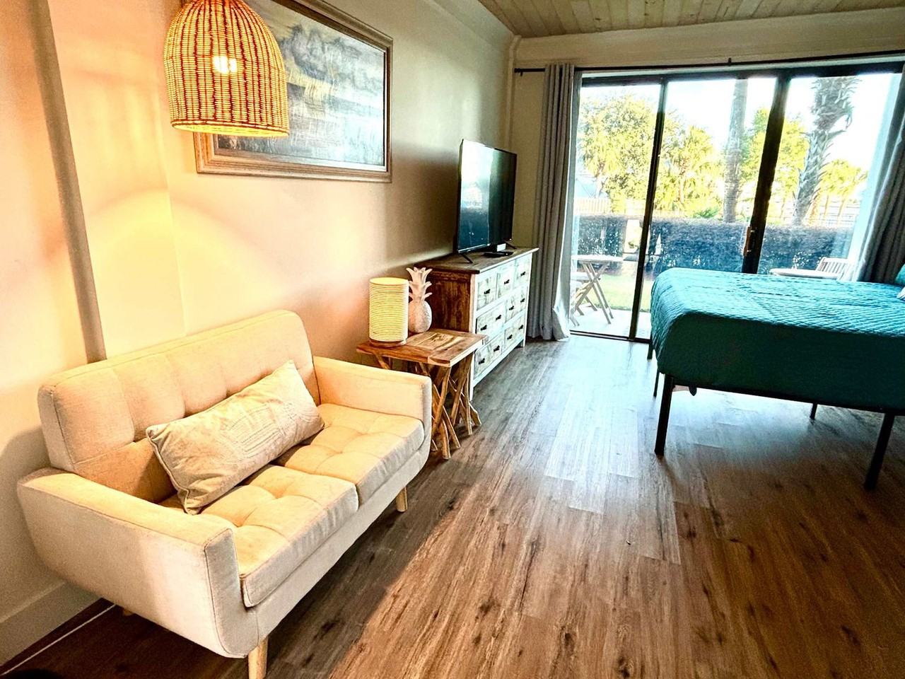 214 Miracle Strip Pkwy Sw #1358979P - Photo 6 of 16