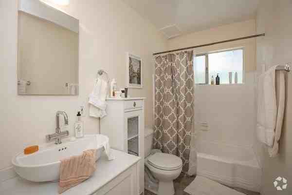 Virginia - Photo 3 of 7