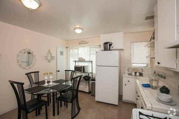 Virginia - Photo 6 of 7